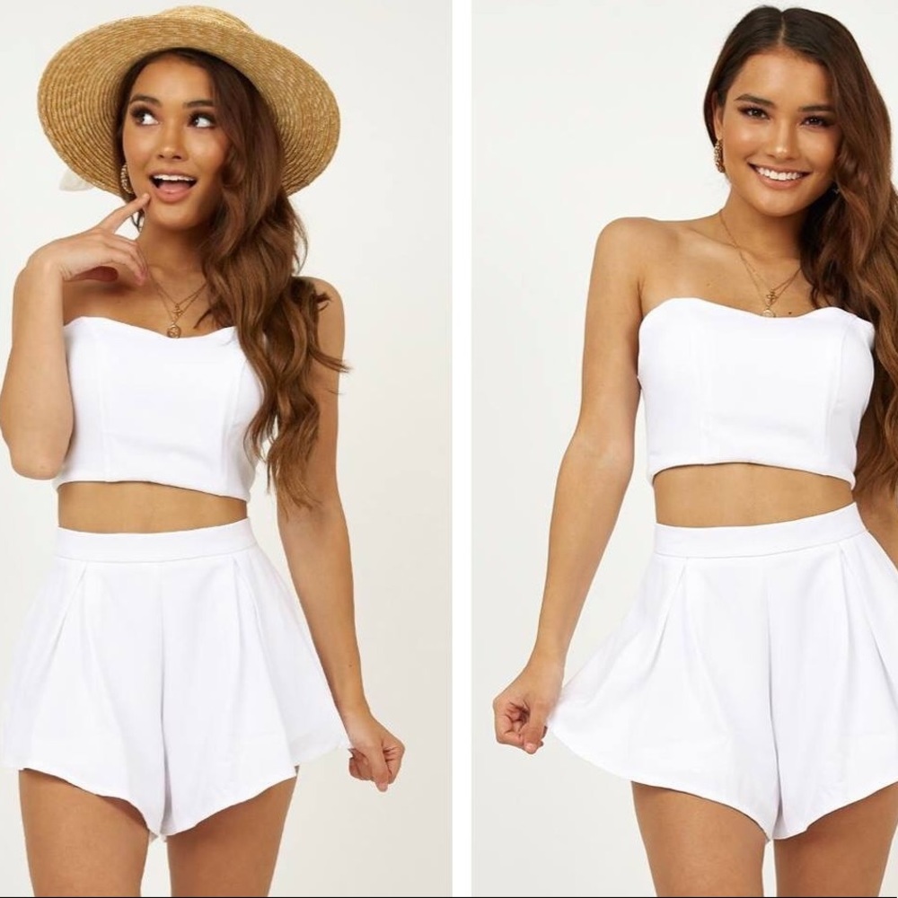 SHOWPO WHITE SET